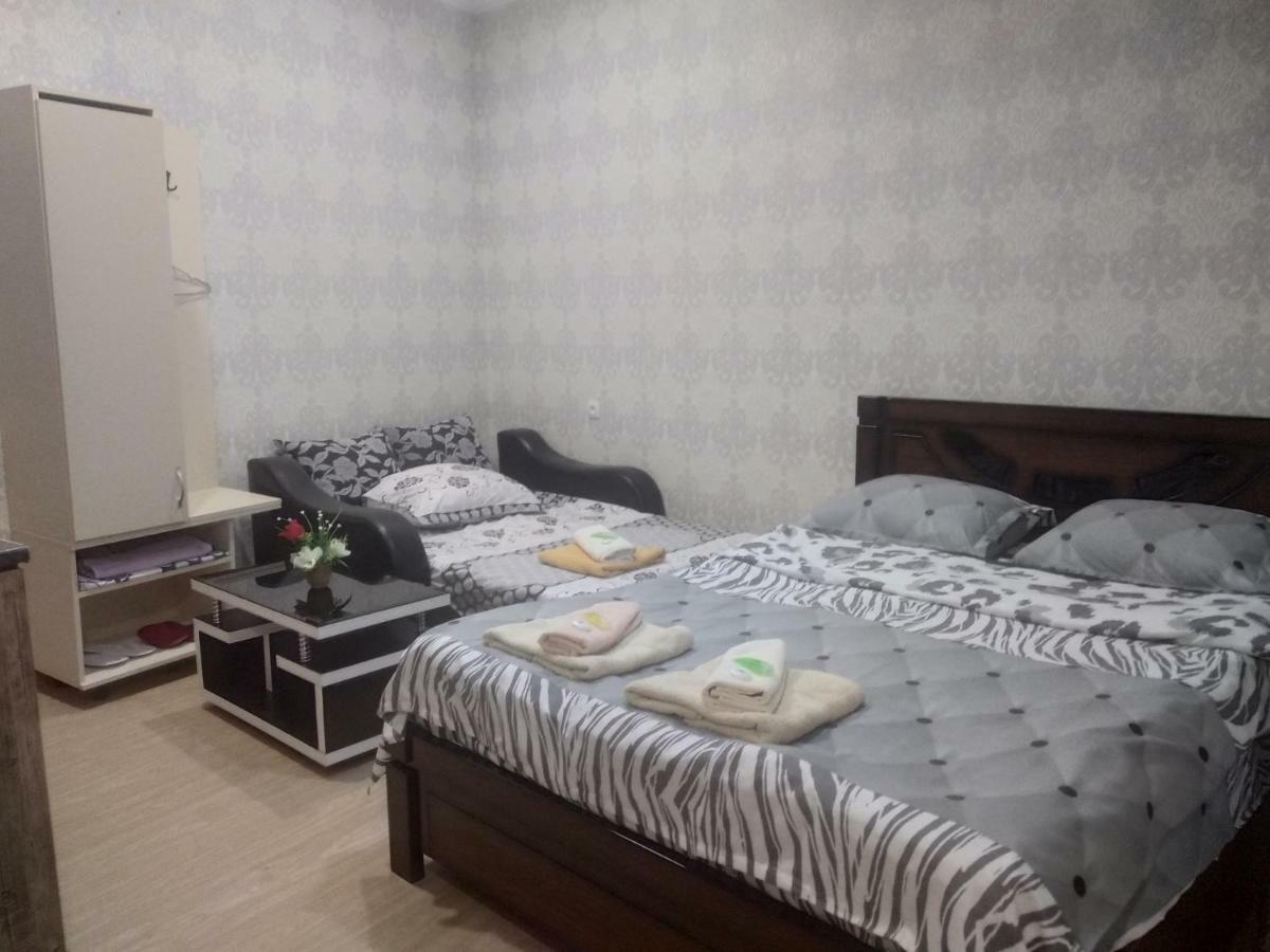 Emi&Mari Apartment Tbilisi Bagian luar foto