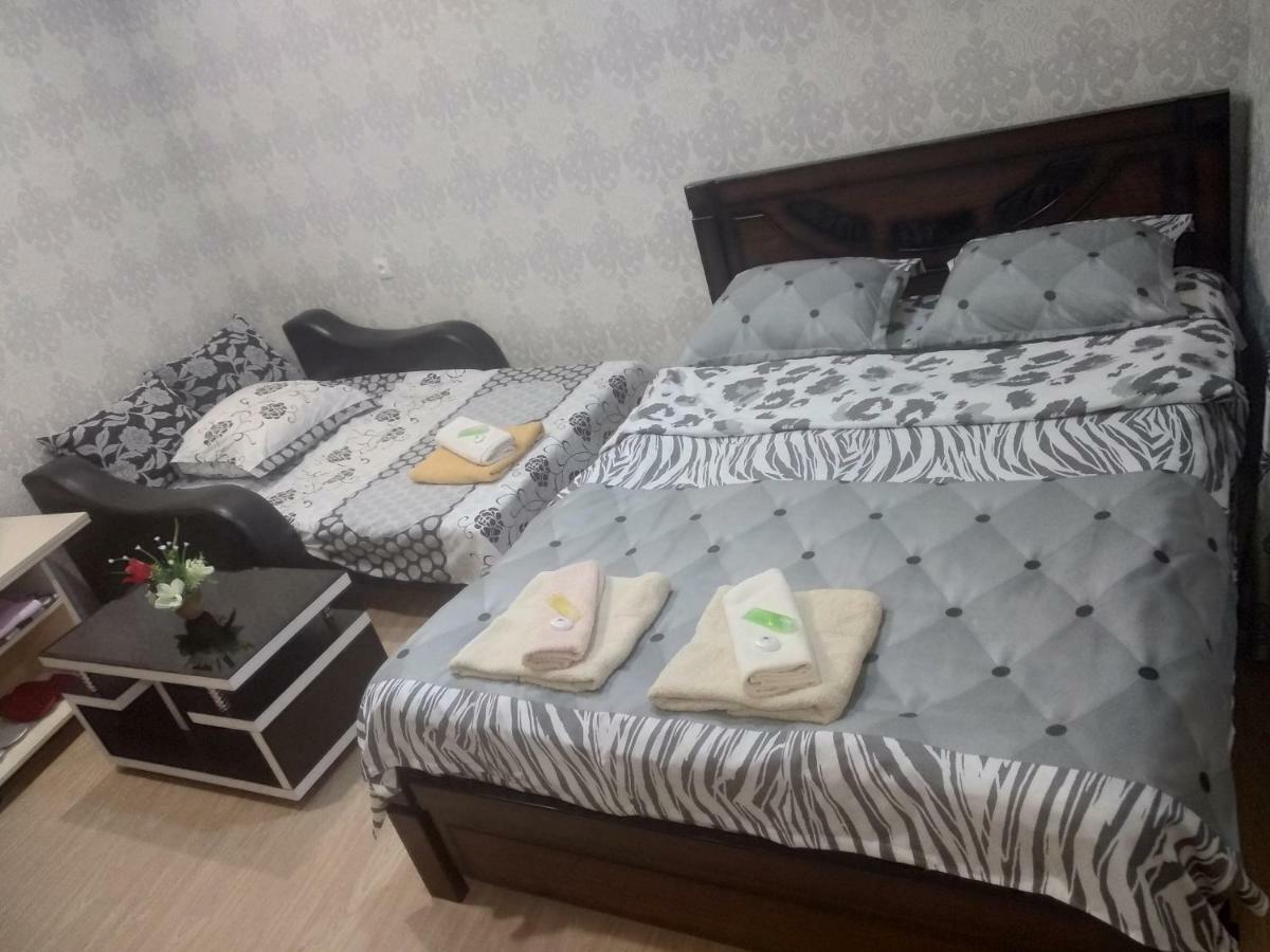 Emi&Mari Apartment Tbilisi Bagian luar foto